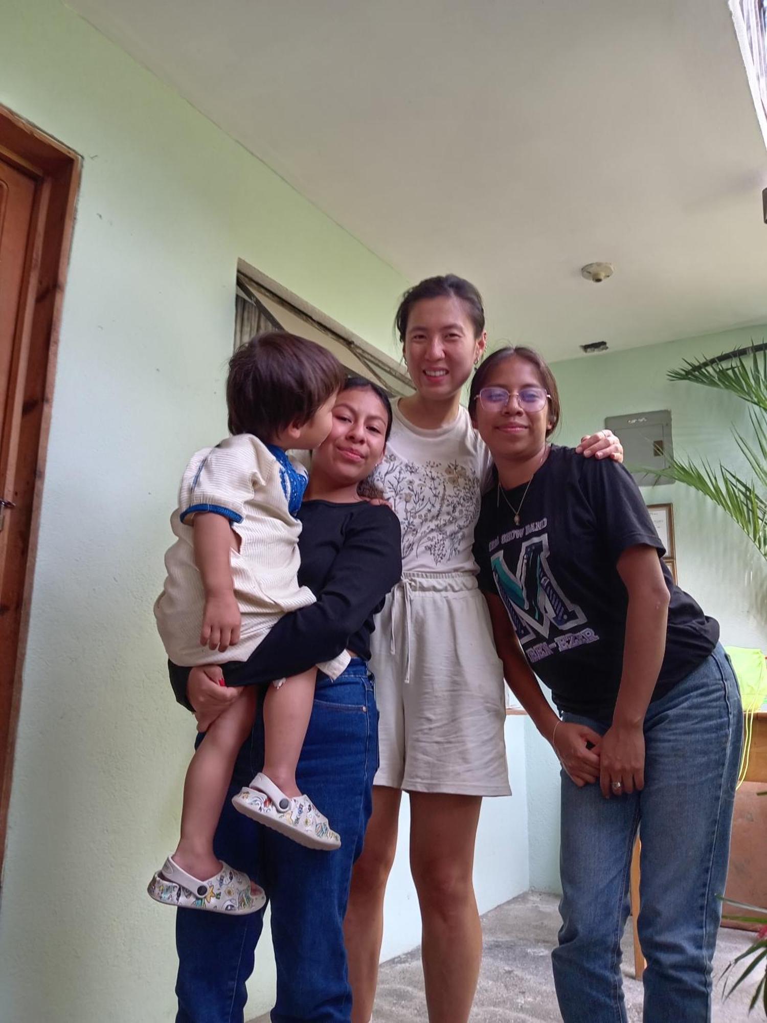 Hospedaje Eli Panajachel Esterno foto