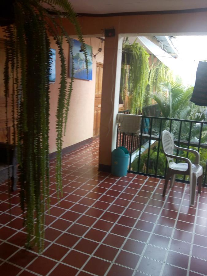 Hospedaje Eli Panajachel Esterno foto
